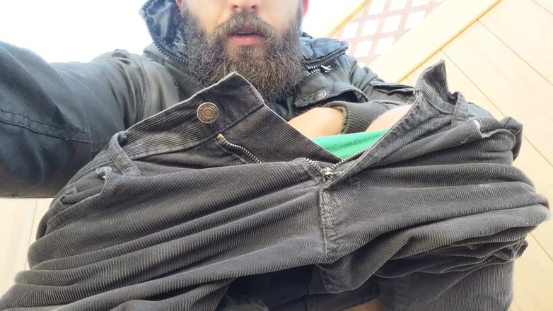 TripleXTransMan: Peeing all day: TransMan pisses