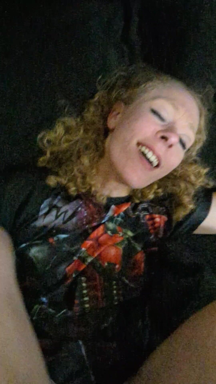 Richelle Rose: Amateur MILF Breed Whore Demands to Be Filled with Cum...