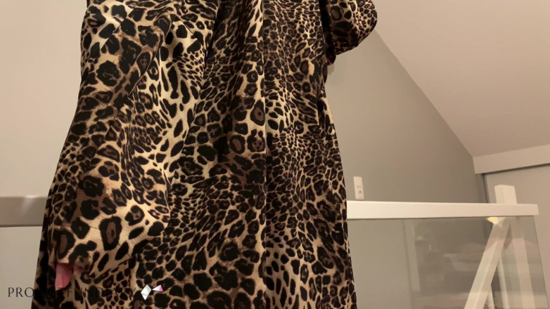 Projectsexdiary: Beauty fucked in stockings, leather skirt