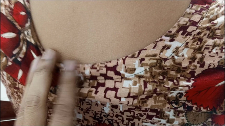 Nadiyabd: Echtes selbstgedrehtes indisches sex, desi-milchpressung von echtem ehepaar