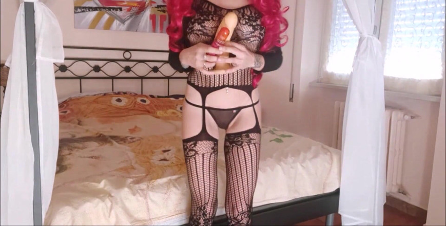 savannahamatoriale: My Stepmother Knew There Was a Friend in the Closet...