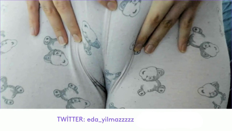 bigass_sexy_bigboobs: Cameltoe- Swollen Pussy- Masturbate with Pajamas