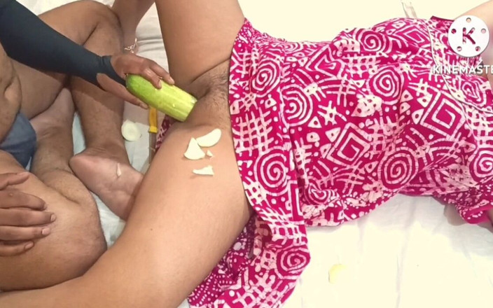 Abhikshasexvideos: Inserting Kheera in Pussy of Sunisha Bhabhi by Her Stepbrother
