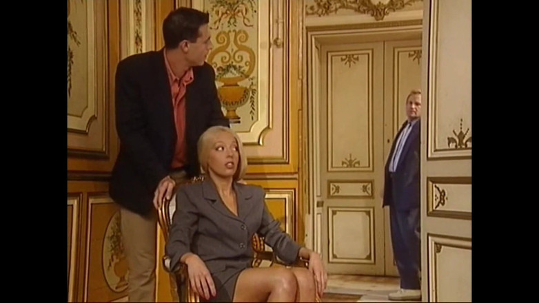 Bisco Birchwood Productions: 金持ちの愚痴は拳を握る!