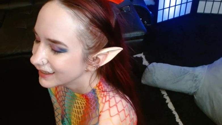 Sams Cam House: Elfo ottiene sborra sborrata facciale