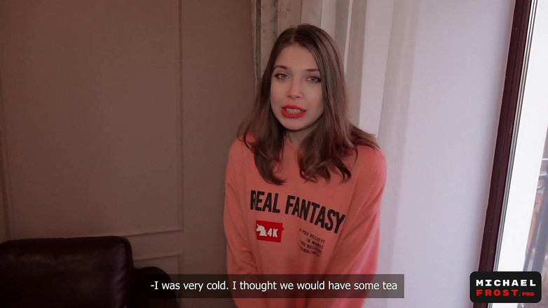 Michael Frost Pro: La vicina si intrufola sul mio balcone per farsi scopare...