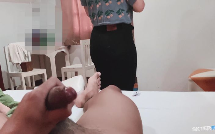 18_honey: Пробуждение с утренней мастурбацией
