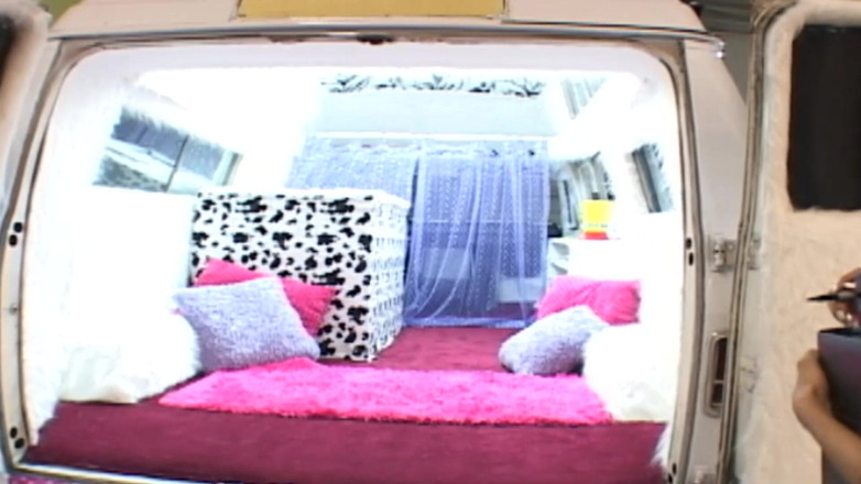 The Window of Sex: Versaute schätzchen, szene-4_busty latina-teen genießt eine gesichtsbesamung auf dem eiswagen