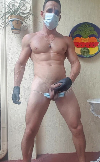 Eden Adonis: Aways保持安全