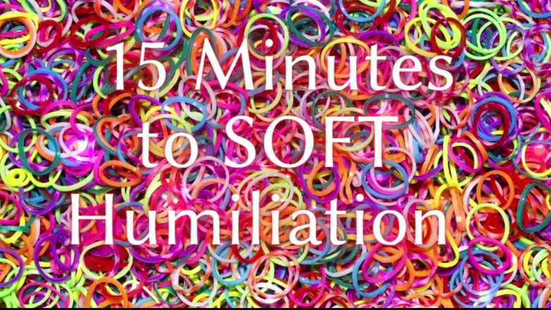 Goddess Misha Goldy: 15分間で柔らかな屈辱