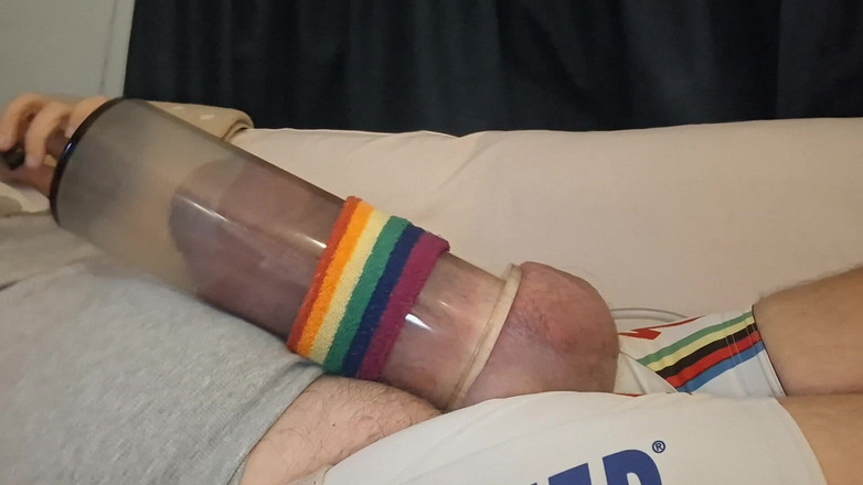 Monster_Meat_: 一根大而有力的鸡巴