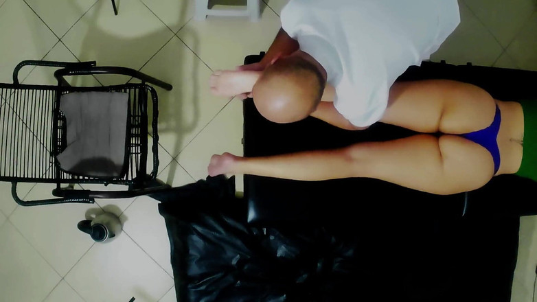 Gabi SweetCouplesStories: Spa Kaki lengkap dengan urutan, minyak, dan pancutan mani di...