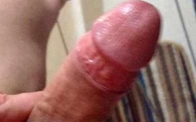 Ray Hardwood: Мастурбирует.