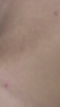 Veronica Vaughn fumando y masturbándose