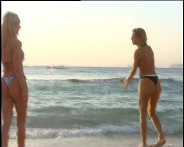 Under German Roofs: Pelacur Jerman suka melekat zakar besar dalam pepek mereka #12