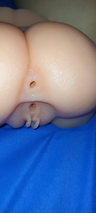 Labubu Tourist Doll Hairy Pussy Oatar