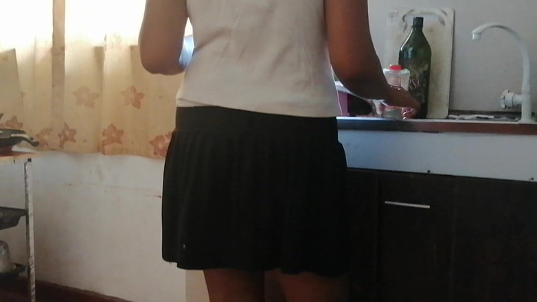 Tina Baby: Rahsia makcik saya, semasa dia memasak