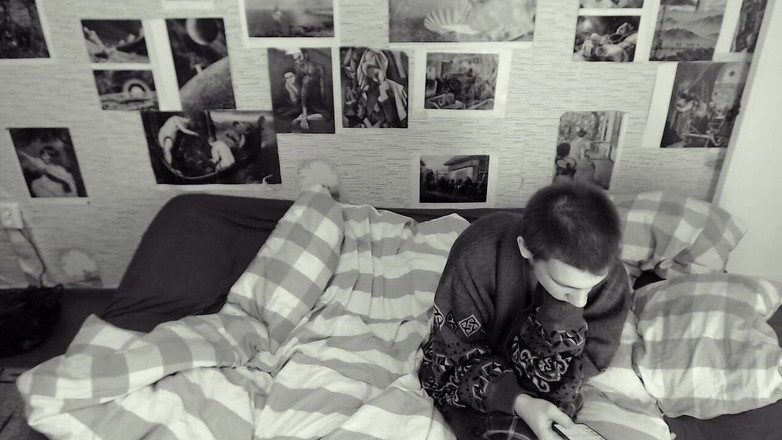 Stacy Moon: 可爱的情侣在直播中做爱