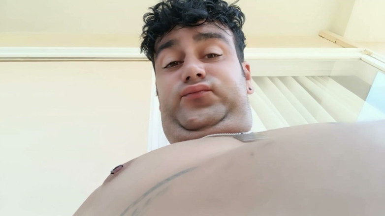 Idmir Sugary: I Love My Fat Look - Double Chin, Big Breast and...