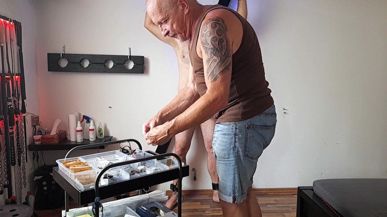 Master Drex: Naked on cross