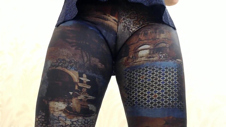 Dream Factory: Camel toe in new leggings