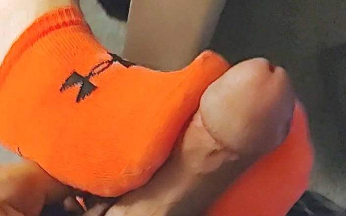 SocksAddict69: White &amp; Yellow Polo Ankle Sockjob - Pink Under Armour Sock Footjob -...