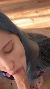 Fuck Me, Stepdaddy! Blue-haired Slut Got Dick in Her Pussy and Was Drenched in Cum.