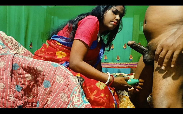 Somausha: Village Aunty knullar och avsugning av hennes styvson med ljud