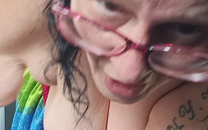 HerculesnVENUS: Na lavagem do carro essa aberração fica quente ele a...