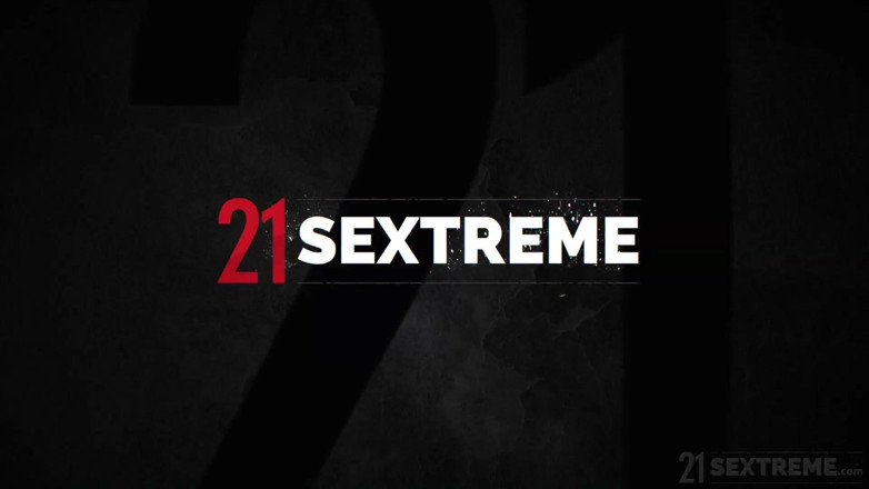 21 Sextreme: Грухлую бабушку пробурил мускулистый ебарь