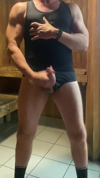 Dilf Jockdad87 Shoots Another Hot Load in the Sauna