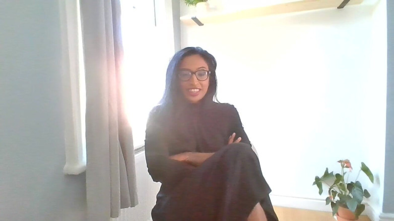 BabeXX69XX Asian MILF: Luật sư bị mắc kẹt được CIM của bạn