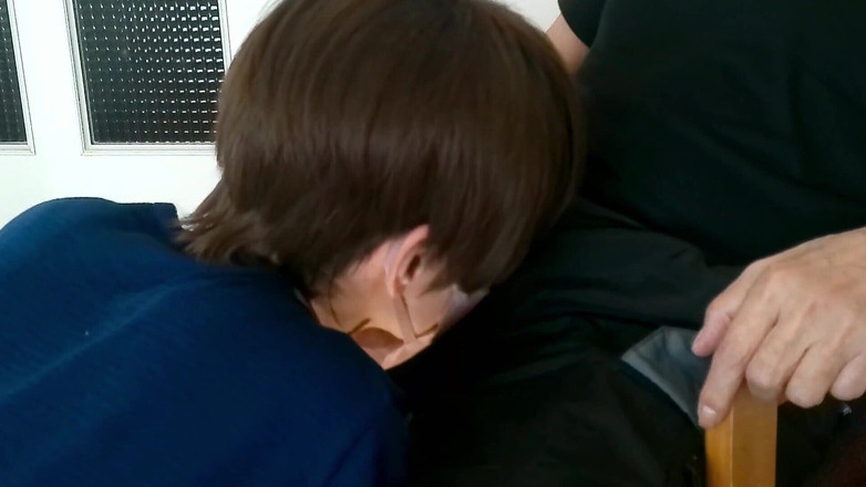 akeieroi: Gola profonda lenta e appiccicosa