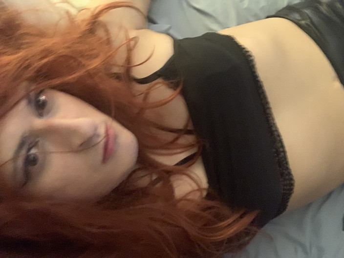 Elle-P: Femboy Sissyho péro se přirozeně zmenšuje jako asshole se používá...