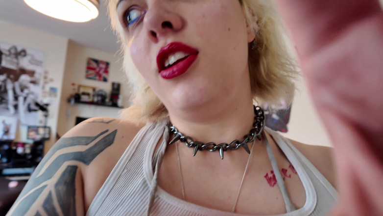 Glitterqueen1999: What Shall We Do with the Shrunken Stepbrother?