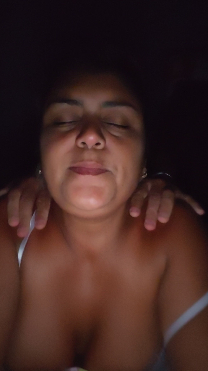 Mariano Aly: Ibu tiri mendapat orgasme