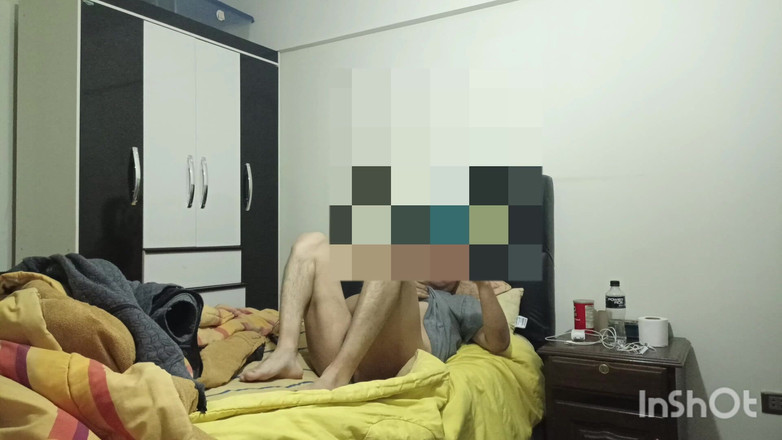 Casanovabol: Bolivijský alfa samec ve své posteli čeká na svou samici