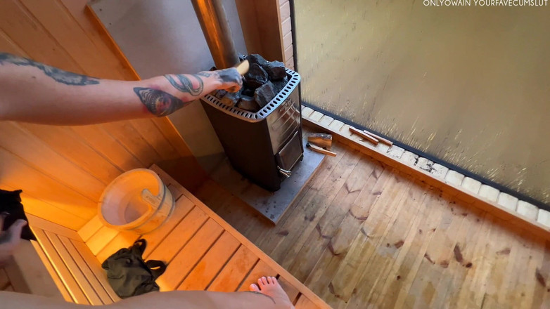 Yourfavecumslut: Gorąca zabawa w saunie z zakończeniem twarzy