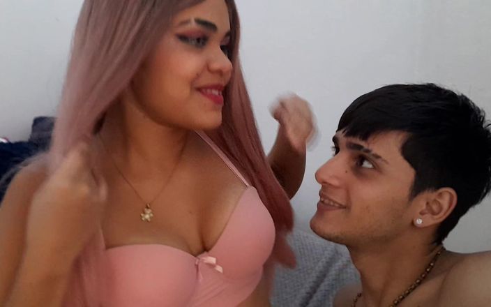 ValentinaHot10: Đụ nghiệp dư tuyệt vời với chị kế latina xinh đẹp