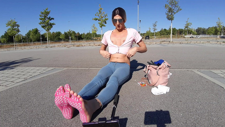 sweetfeet29: Hanya saya