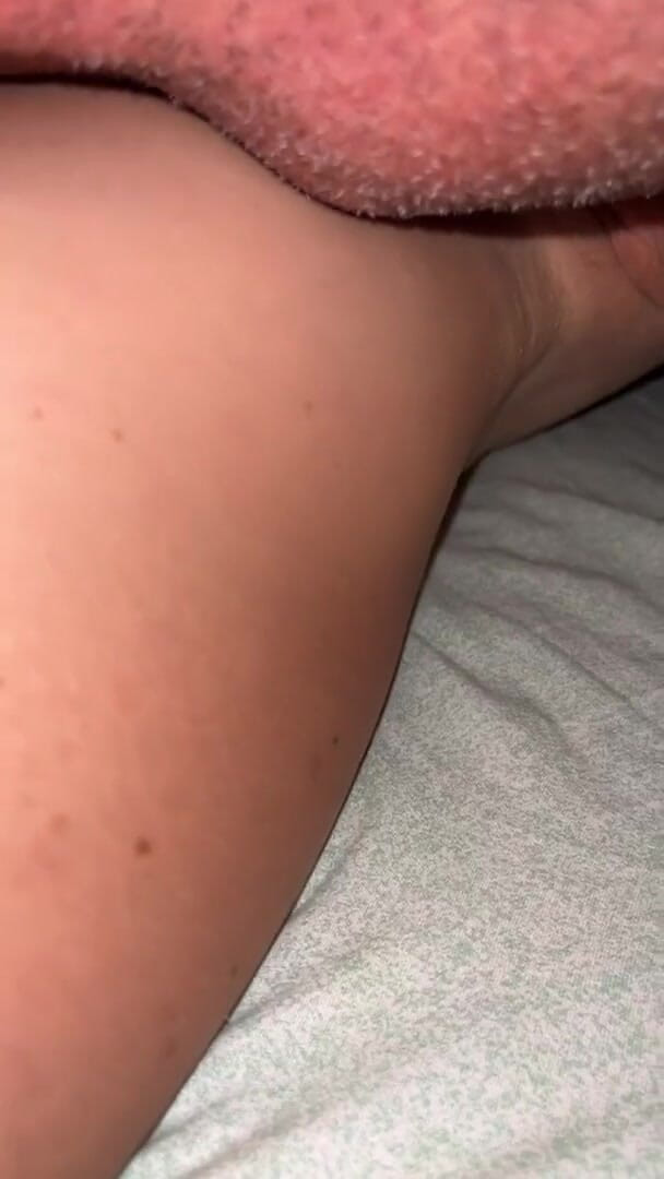 Harleyejoker: Obudź moją przyrodnią siostrę i masturbację ciesz się