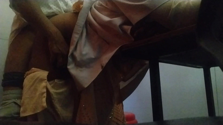 Nirman: Indická desi doktorka sexy holka má sex