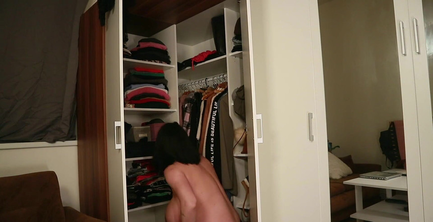 Shione Cooper: Вибір багатьох суконь і лінгері для фотосесії