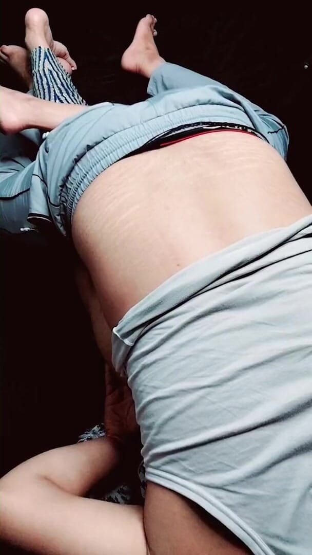 Vicky Thakur: Část 3 Sexy panenská nevlastní sestra