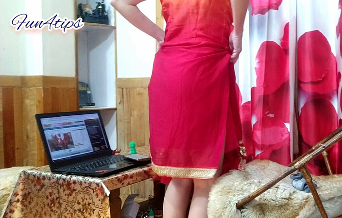 Bolly Karma: あなたのタイトなお尻をください、ふしだらな女