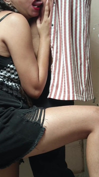 Indian College Girl Seduces Her Tutor to Fuck Her with a Creampie on Teachers Day