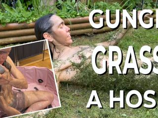 Wamgirlx: Gunge, grass cuttings and a hose