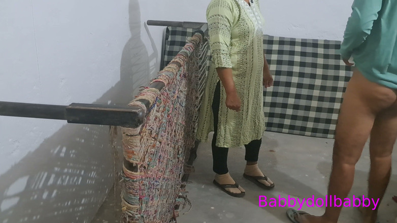 MHM: bhaartiy asli premika apne karibi dost se milti hai