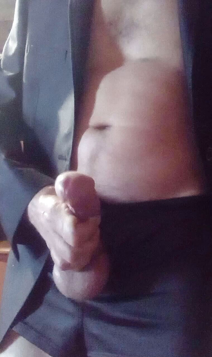 Mcobraxxl: Mcobraxx 권총과 볼러 모자