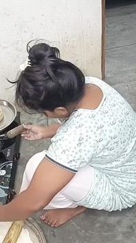 Я трахнул свою мачеху на кухне